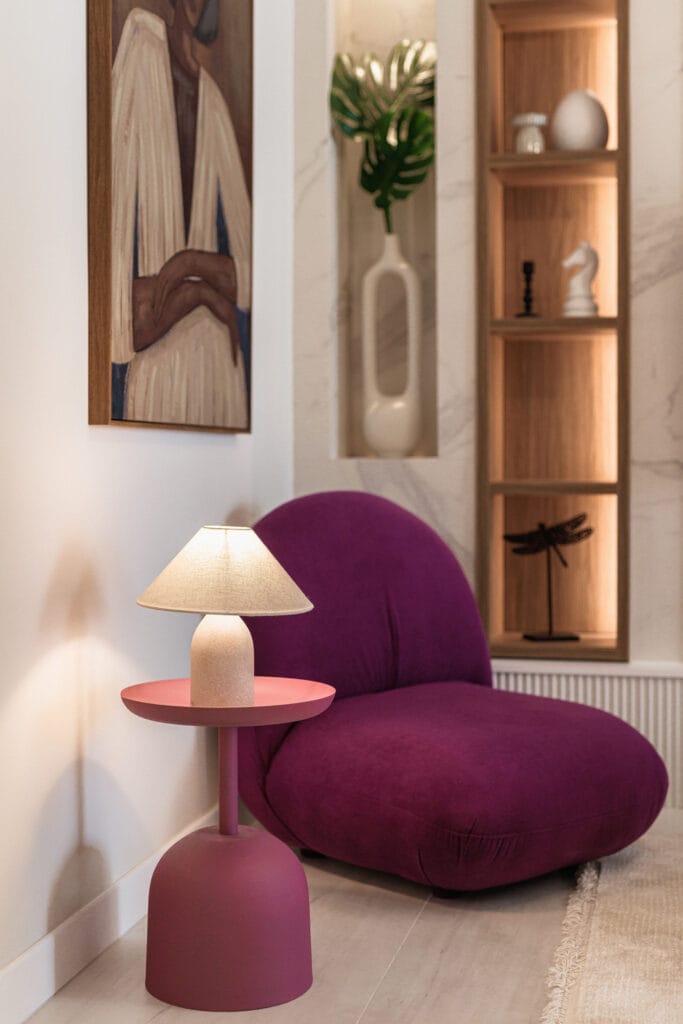 Reading corner with a velvet armchair — Unity Design