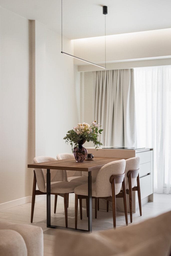 Dining room in natural light — Unity Design