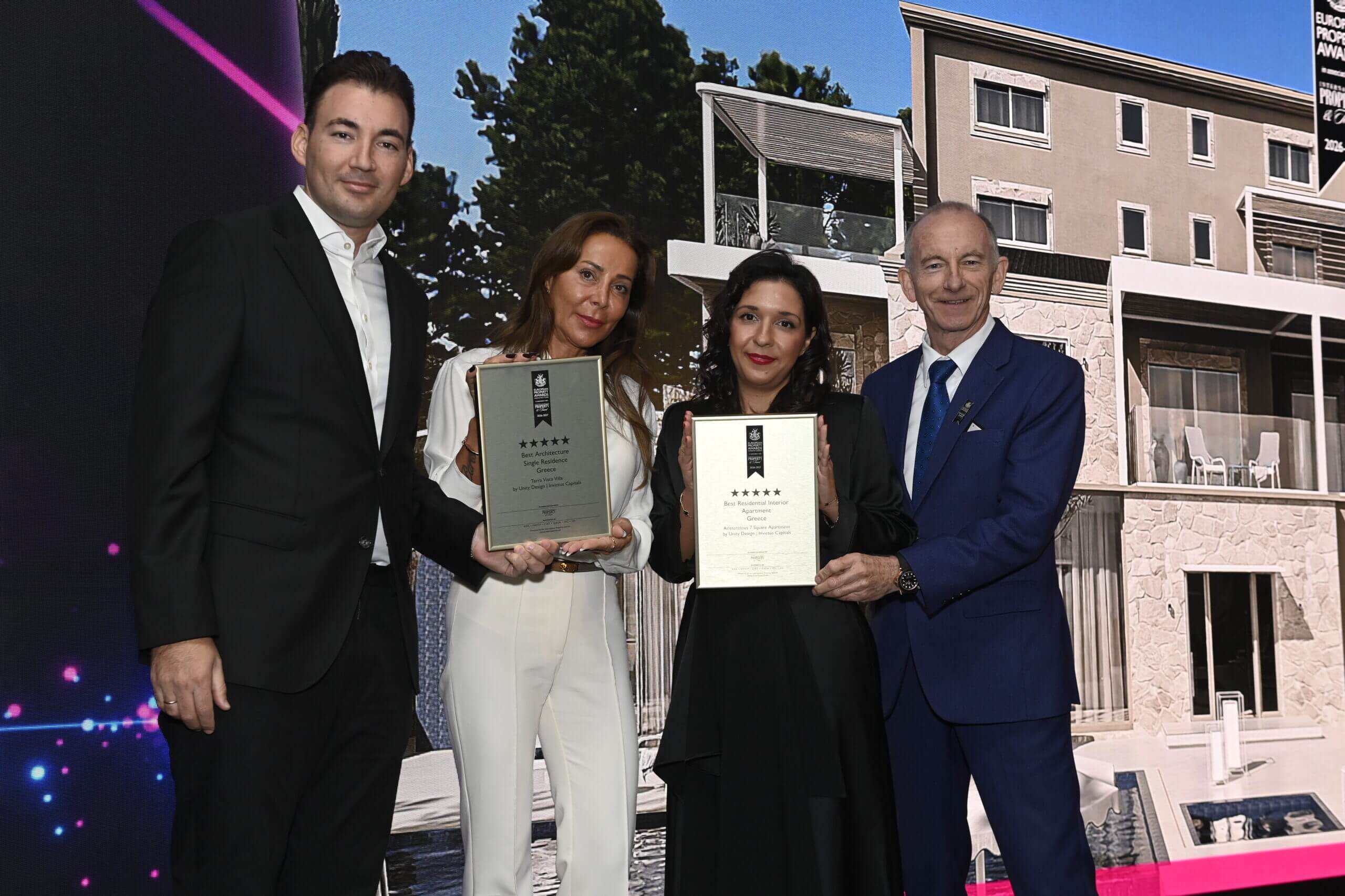 Η απονομή των δύο Five-Star Awards στο Unity Design για Terra Vista Villa και Aristotelous 7 Square Apartment